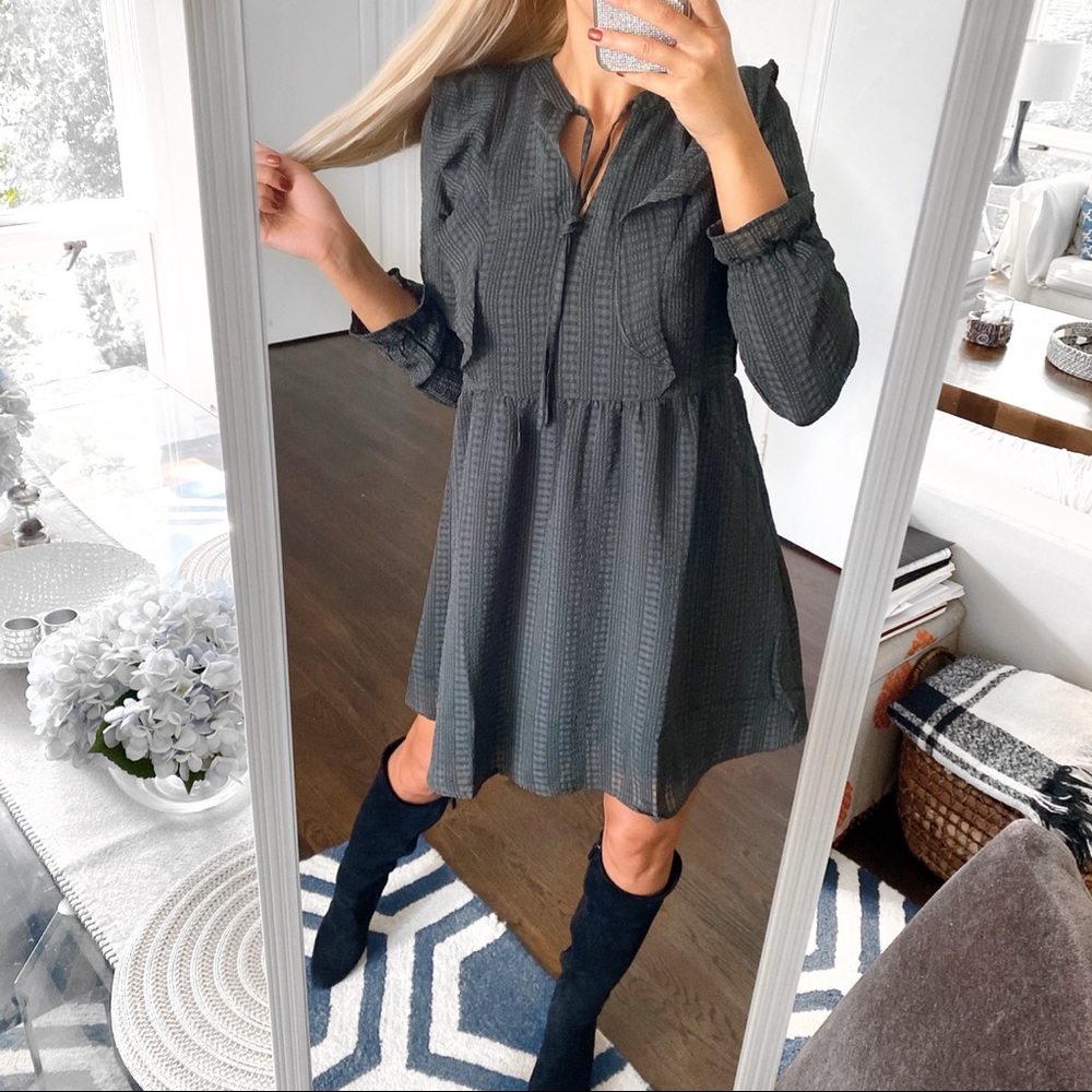 🌲 LOFT PETITE DARK GREEN RUFFLE SKATER DRESS! - Picture 8 of 14